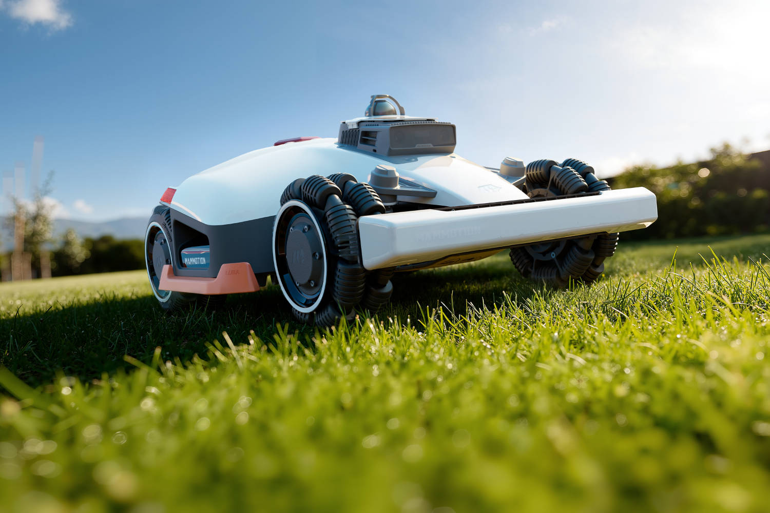 MAMMOTION LUBA 3 AWD 3000